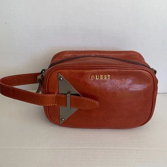 New GUESS Mens Brown Leather Messenger Bag - Picture 1 of 9